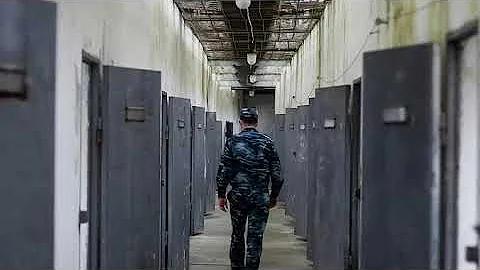 ЧЕРНЫЙ ДЕЛЬФИН! Самая Опасная Тюрьма Для ПОЖИЗНЕННО ЗАКЛЮЧЕННЫХ | ИК-6 Черный дельфин