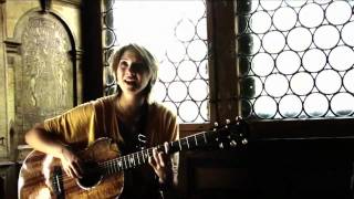 Sophie Hunger - Shape (Acoustic) chords