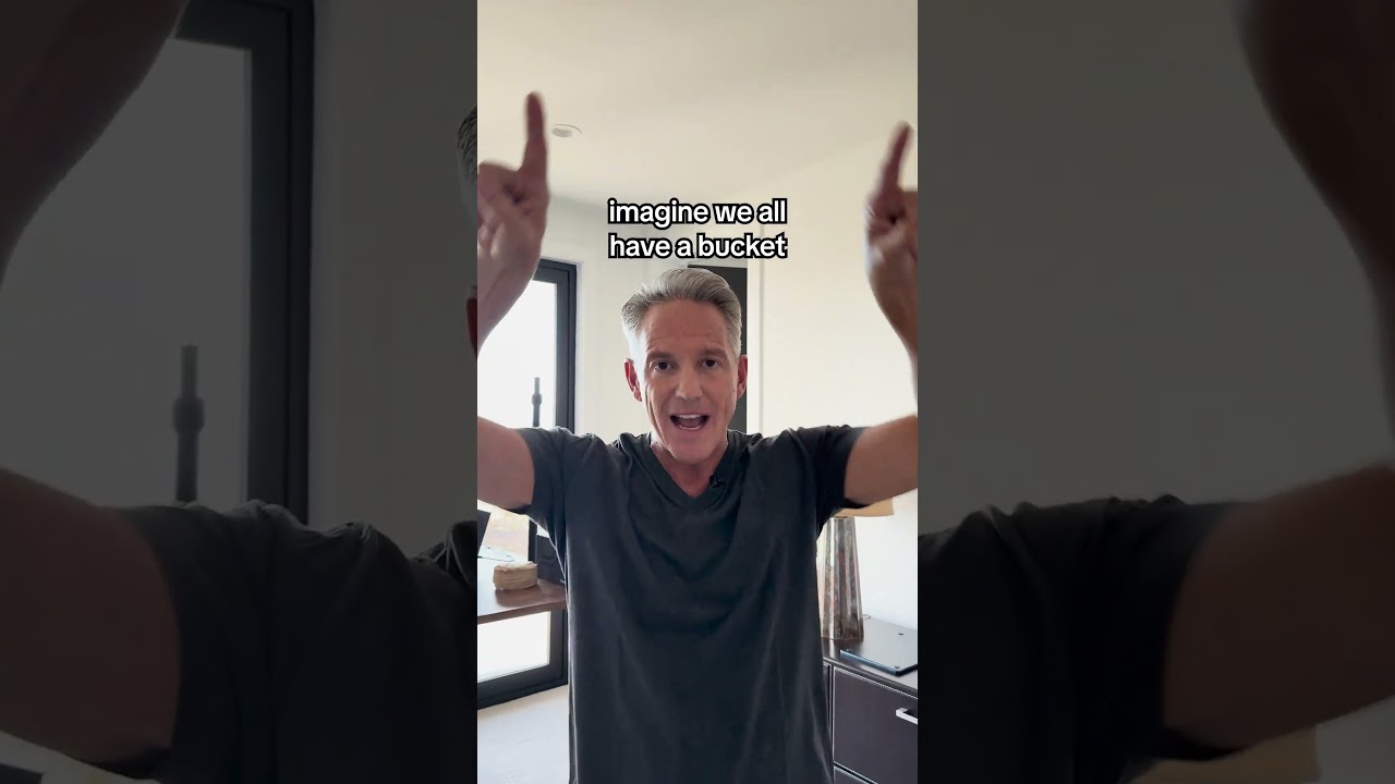 Toxin Buildup Symptoms? 😰 You NEED This Detox!