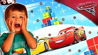 WE OPEN THE ADVENT CALENDAR of CARS 3 DISNEY by MATTEL with 24 surprises