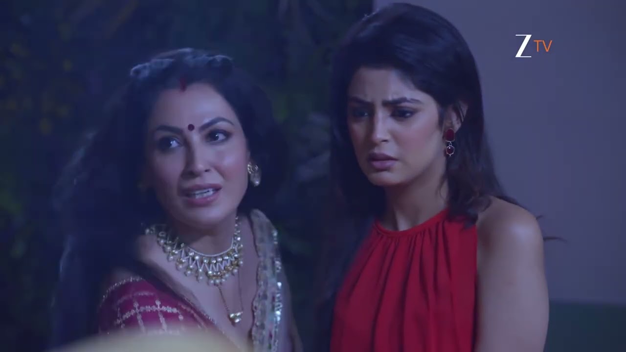 Kumkum Bhagya | Will Prarthana manage to get out of Sniper's master plan?
