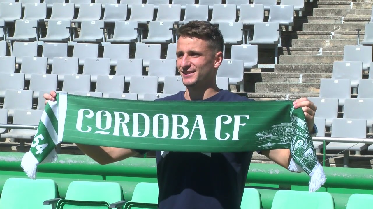 PRESENTACIONES DE TONI ARRANZ Y EKAITZ JIMÉNEZ COMO BLANQUIVERDES