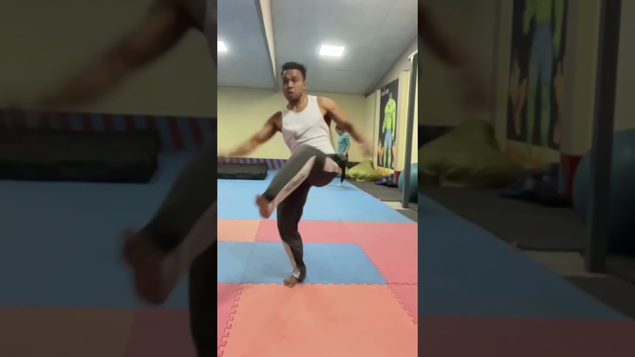 720 spinning hook kick