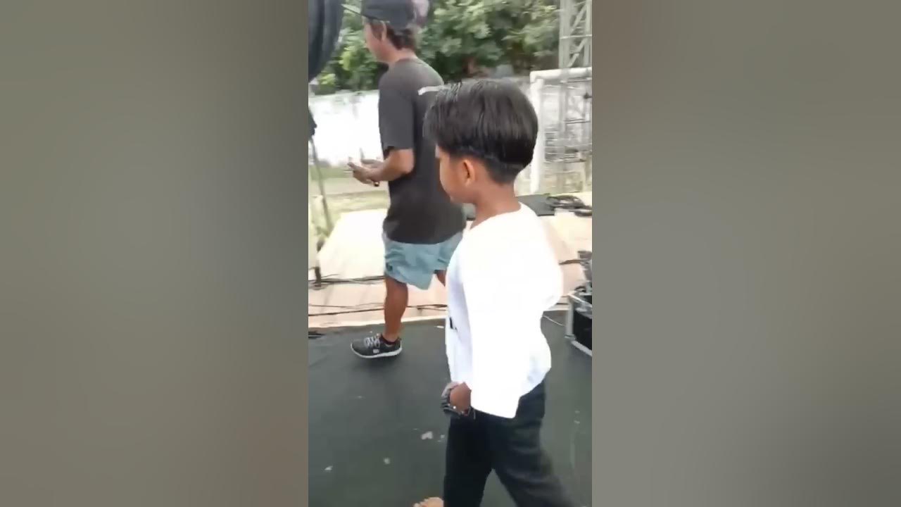 farel prayoga ojo dibandingke