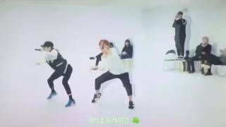 BTS SOPE DANCE PRACTICE Resimi
