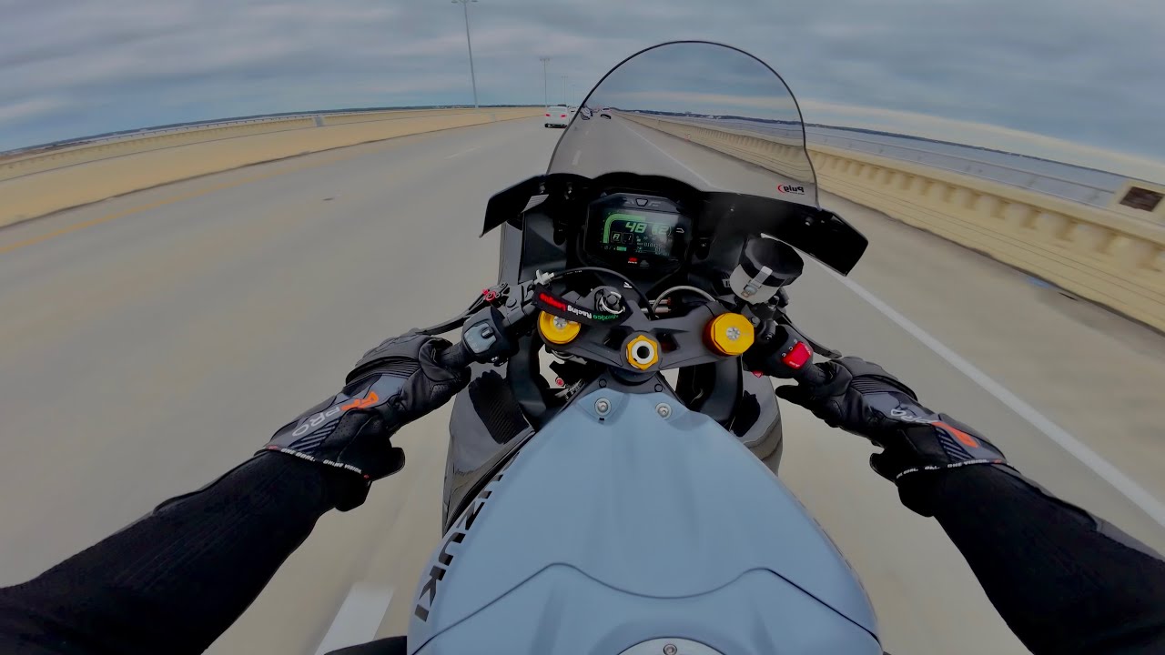 PRACTING WITH ONE WHEEL