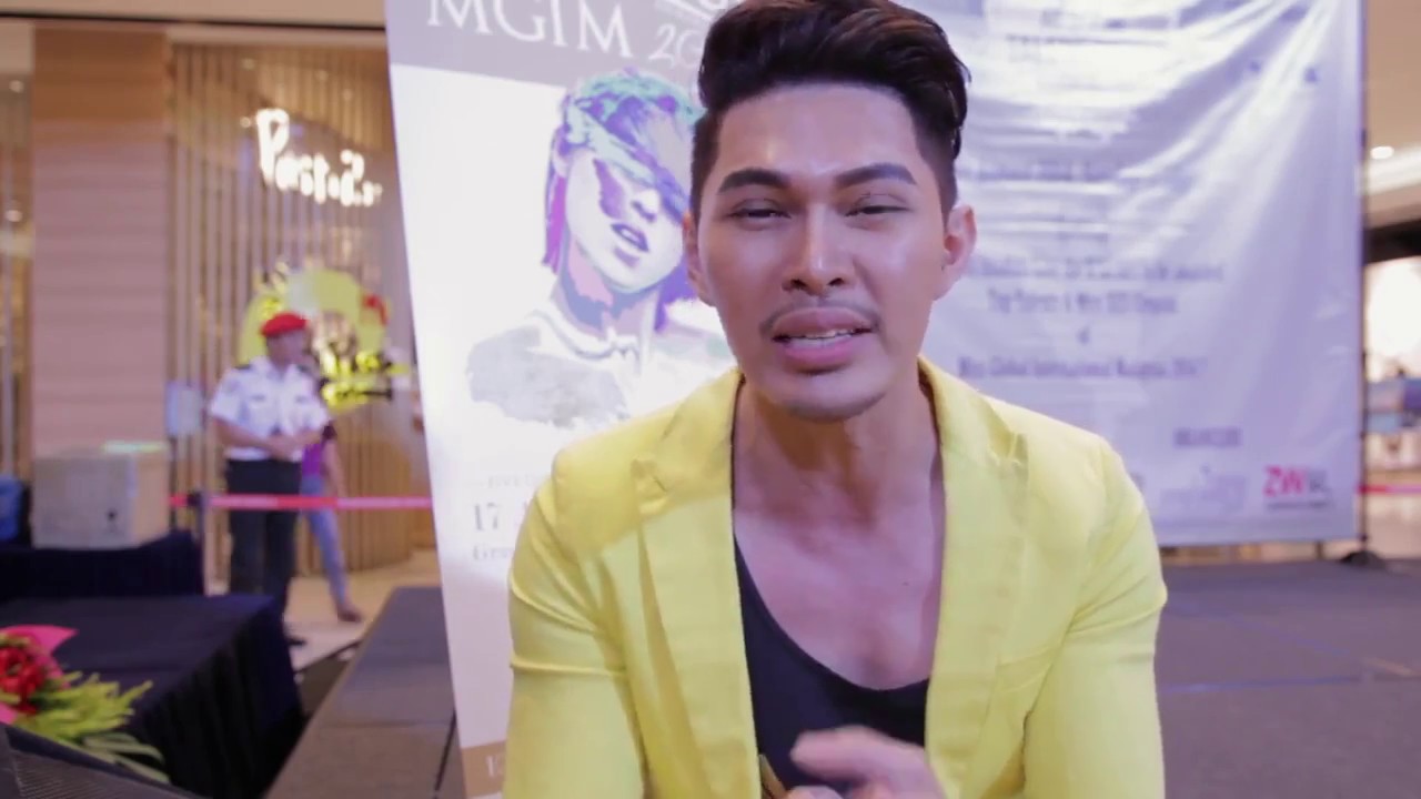 Emcee Wilson Tan at GALA NIGHT