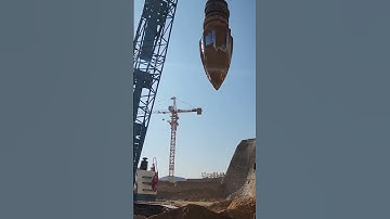 Dynamic compaction process for foundation pit