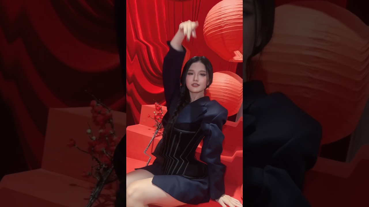 Xuân 🦋 Xinh #sunihalinh #xuanbuomxinh #conbuomxuan #tet2024 #shorts #xuandave #conbuomxinh #lk