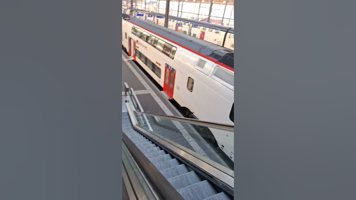 SHORTS TECHNOLOGY 123  73 Here is a Station. Seats by the windows