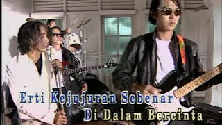 Video thumbnail of "Pearl - Aku Tak Bersalah"