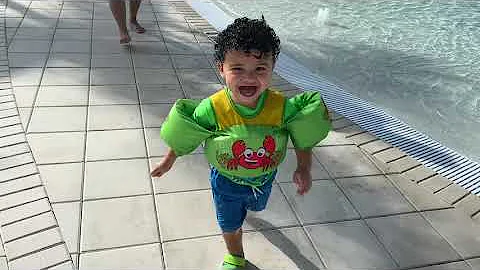 Pool Day ~ Summer Vibes!