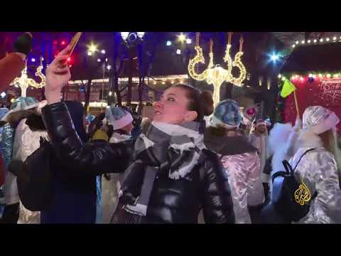 فيديو: كيف يحتفل الروس بالعام الجديد