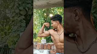 🧐Biceps workout😬.Iska log video ane wala hai💯#youtubeshorts #trendingshorts #shorts #bicepsworkout