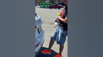 How to open your tailgate hands free on Audi