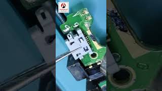 Charging Connector Nikal kar Kaise Lagaye #tranding #viral #viralshort Laptop mobile Course Advance