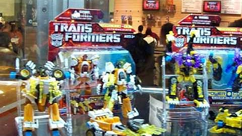 SDCC 2010 Hasbro Booth Transformers Power Core Combiners