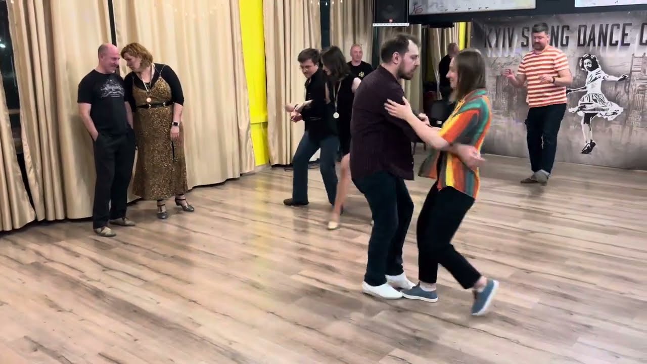 Blues M&M Open. Winners Dance