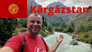Am mâncat mere și caise sălbatice în muntii din Kârgâzstan