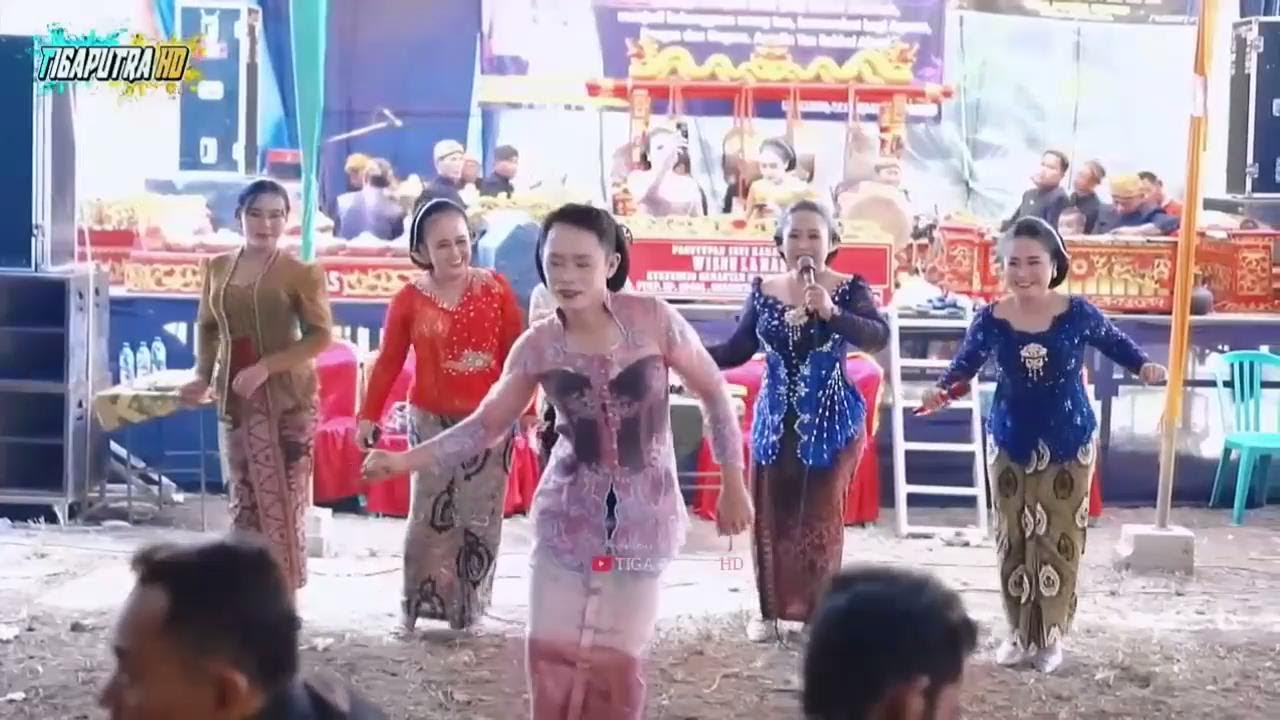 Eka uget uget MENDUNG SORE - WISO TRESNO