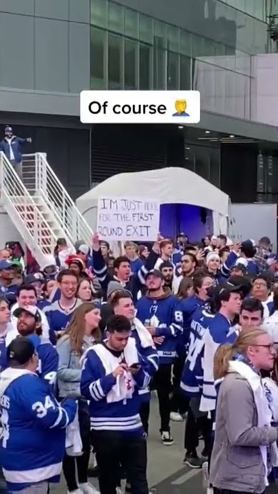 CRAZY SIGN AT MAPLE LEAFS SQUARE 😳