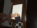 انه طفل ذو ستة سنوات و يحب الرسم ارجو ان تدعموه باشتراك و لايك