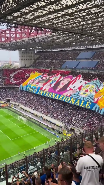 VIRAL ‼️ ADU KOREO DERBY MILAN LIGA ITALIA SUPORTER AC MILAN VS INTERMILAN #shorts
