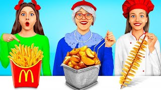 Tantangan Masak Aku Vs Nenek  Hias Kue  Hack Parenting Oleh Mega Game