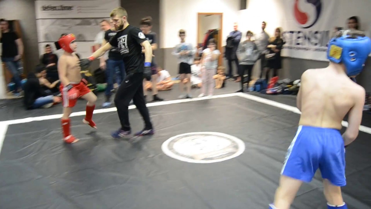 Вежливые люди "6" Батрак Ждан.Категория 40 кг.(синий)