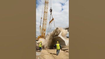 Bridge Deck Collapse - Everything Just Went WRONG #shorts #constructionfails #bridgecollapse