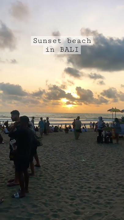 Sunset di bali #sunset #beach #shorts #short #fypシ #viral #summer #vibes #bali