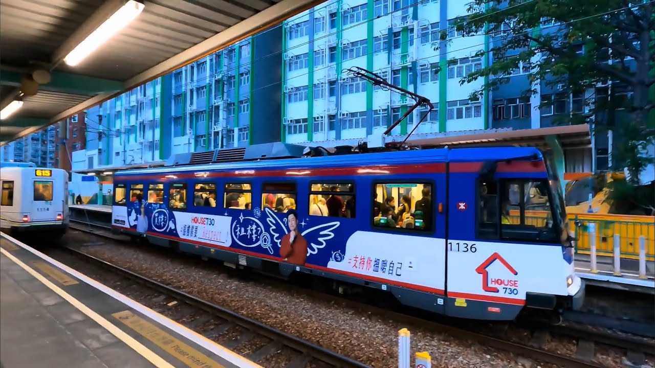 輕鐵第五期列車1154+1148@761P及1136@615P 分別駛經天逸及青松站