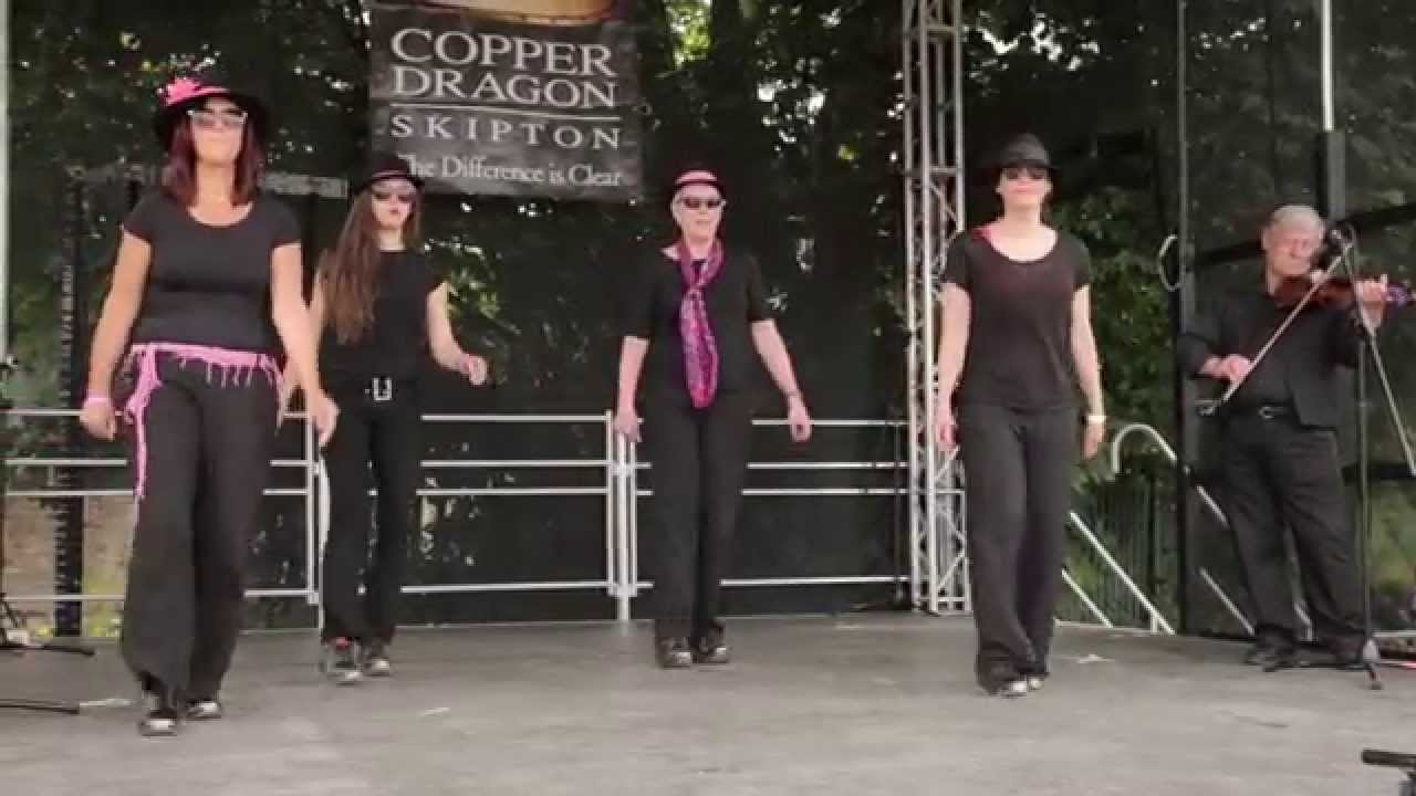 Clogfest 2015 Inclognito - YouTube