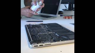 how to clean a macbook pro dust