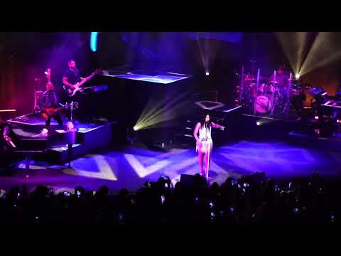 I LOVE ME SOME HIM Toni Braxton Hammersmith Apollo London UK Sony RX100 vii M7 Zoom H1N 16 Nov 2019