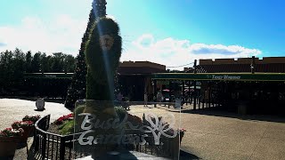 Mrs. Goblin Travels to Busch Gardens Christmas Town in Tampa Bay