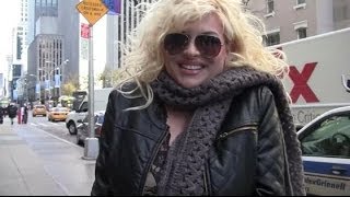 Bobbie Brown Discusses One Night Stand With Leonardo DiCaprio | Splash News TV | Splash News TV