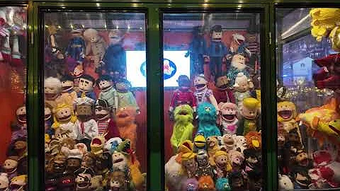 Dec 17, 2025 - NYC Live 4K Walking Commute: Midtown to Upper West Side via Central Park