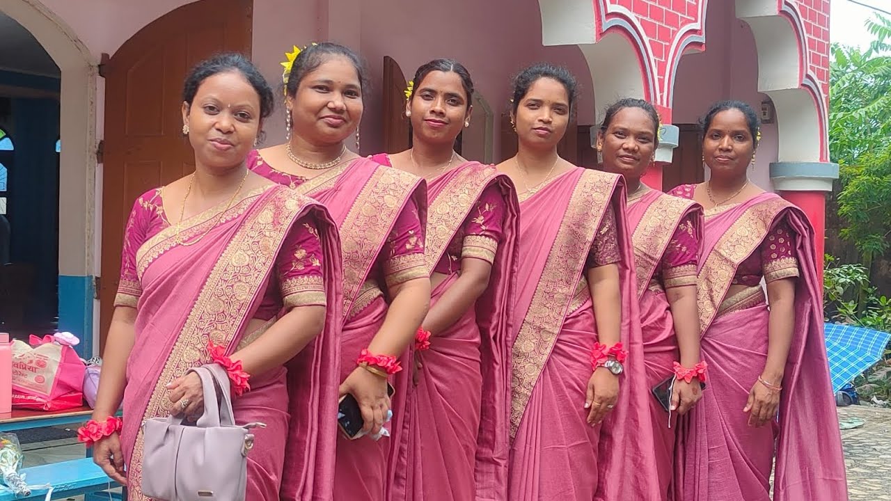 प्रभु केर मंदिर में || प्रवेश नाच || मोनिका दिवस || St. John's Church kharsia || Rhythm from Locals