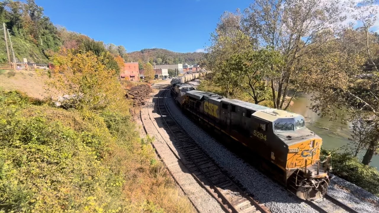 CSX grain train - YouTube