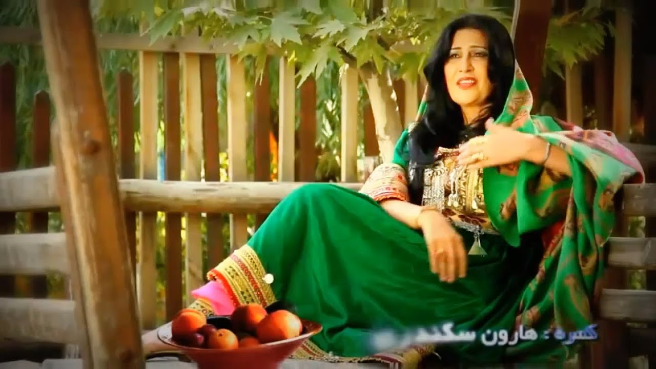 Pashto Singer Naghma new video | naghma pashto new | سندرغاړی نغمه په بد حال کی ده | Pashton Time