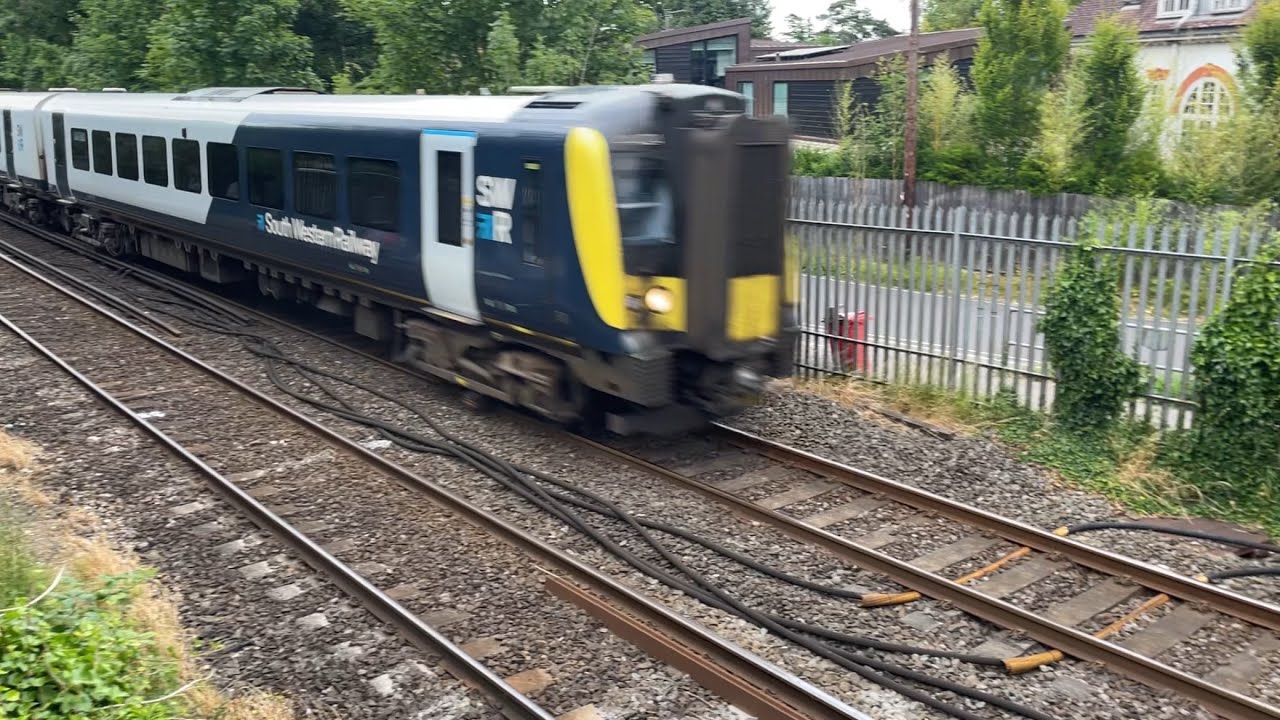 Class 444 Desiro | 444024 + 444029 | South Western Railway
