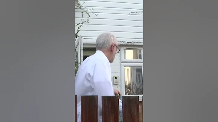 Jeremy Corbyn questioned over antisemitism within Labour