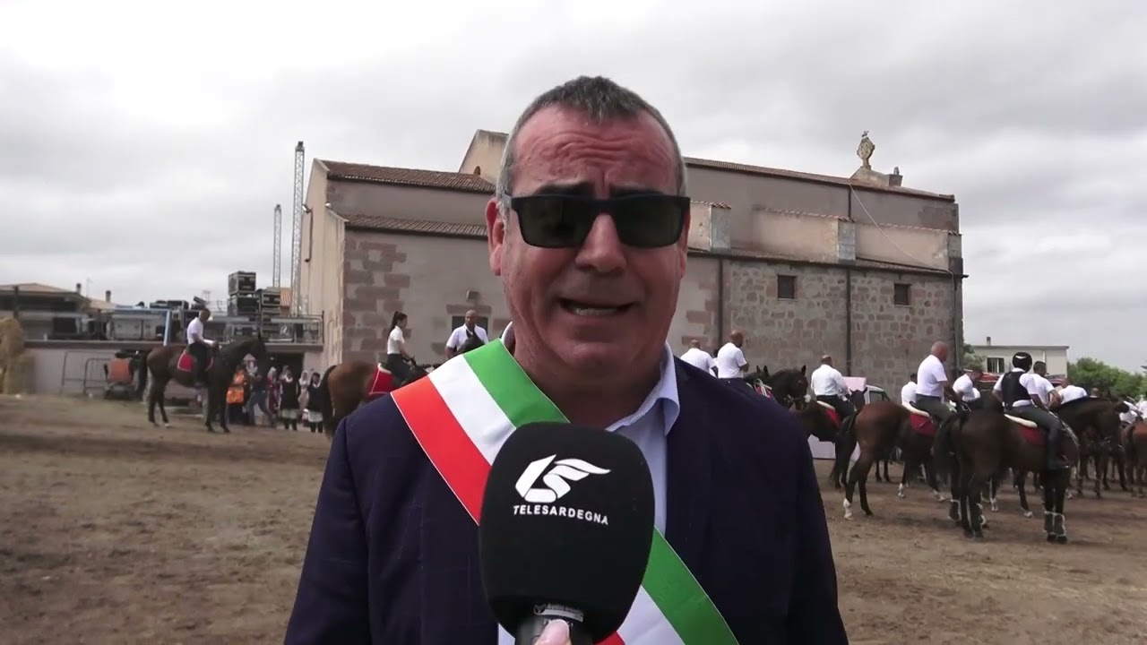 Pozzomaggiore. Grande devozione ed emozionante spettacolo. E' l'Ardia di San Costantino 08 07 24