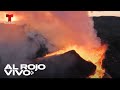 Un dron graba el cráter de un volcán en erupción y casi es devorado por el magma ardiente