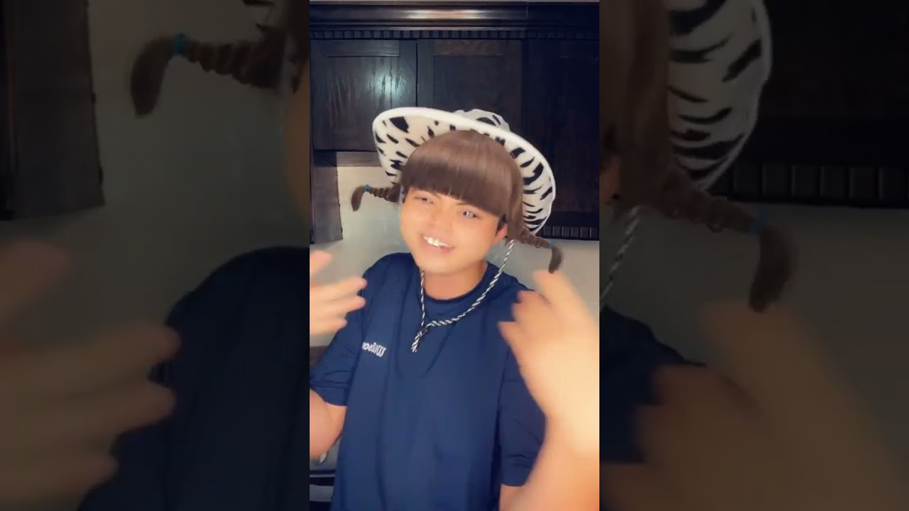 DANIELA Y LA LUZ💡🤡😂