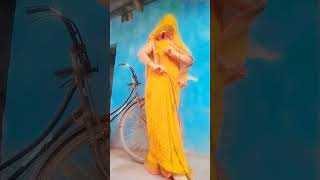 रख देला राजा कौवा हकनी बनइ