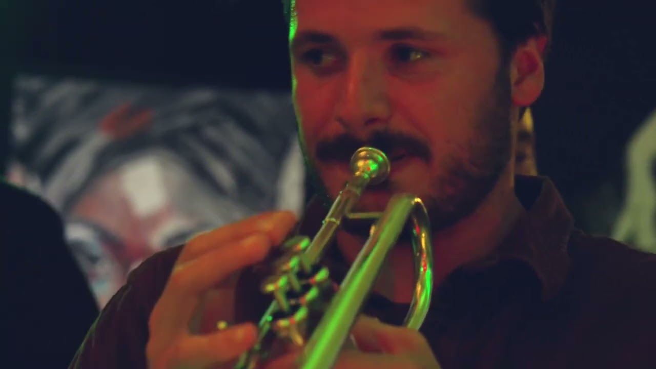 Kimbie ❌ I-Click // FEFE live 