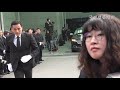 영화배우 고 신성일씨의 발인식에서 고인의 영정이 장지로 떠나는 운구차량