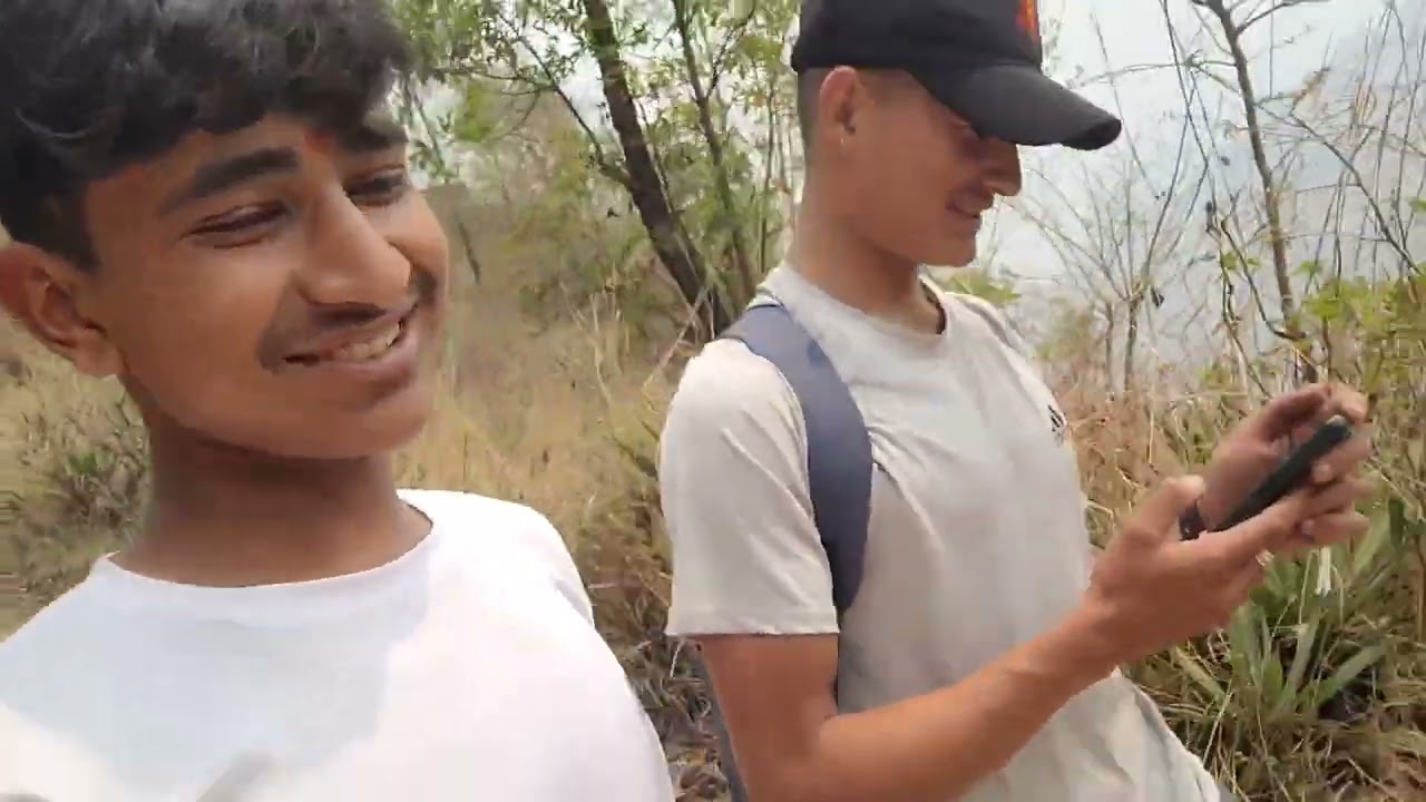 agleshwor,duleshowor temple Ani shikral school gum gham garam hai ta (don't skip )😊😅